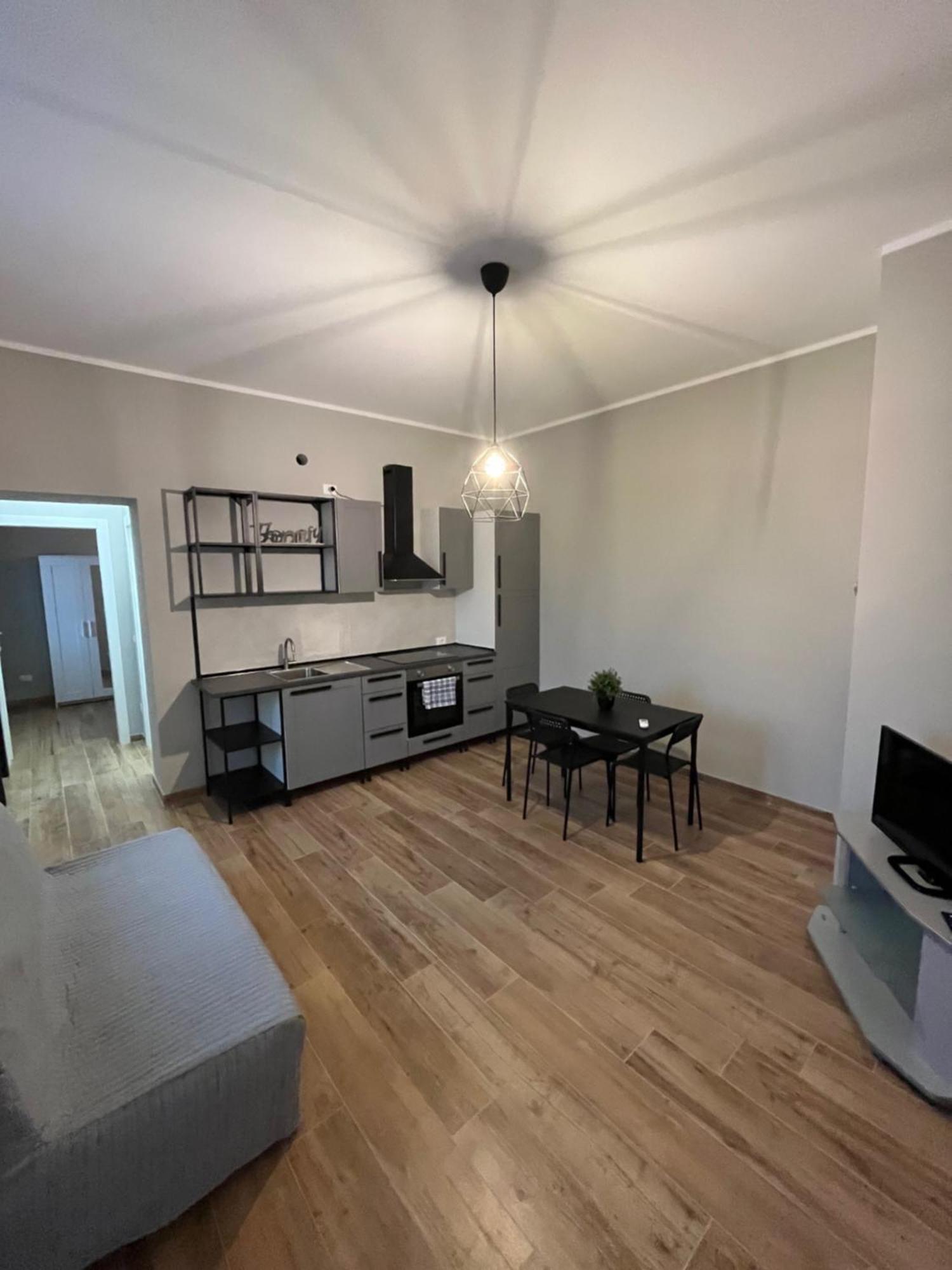דירות קפריאטה סן ג'רבסיו San Gervasio House מראה חיצוני תמונה